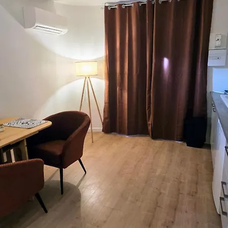 Cosy Avec Terrasse A 2 Pas Du Port Διαμέρισμα *